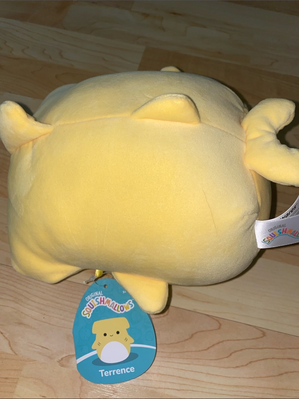 Squishmallows 9” Yellow Terrence Shark Plush with White Belly - Picture 4 of 6